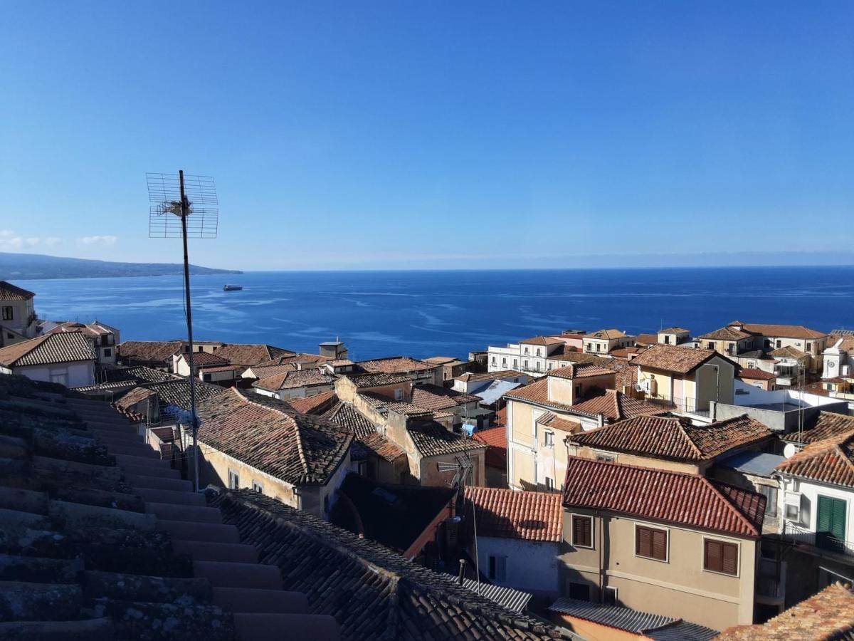 "Lo Studiolo" Apartment Pizzo  Exterior foto